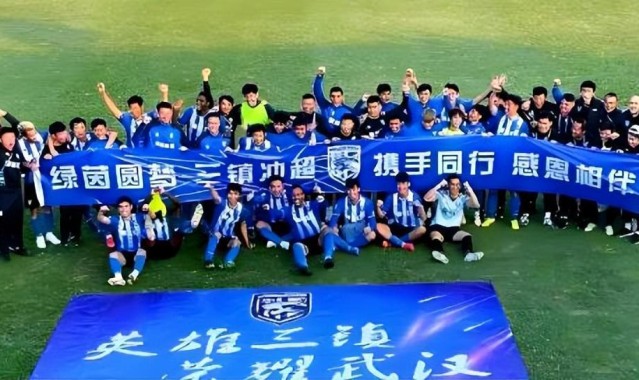 MK体育官方网站-意外！武汉三镇为何没让邓卓翔进新帅教练组，背后原因找到了