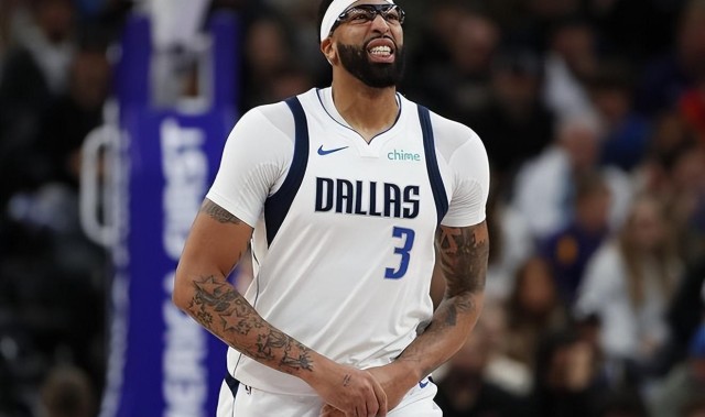 拒绝手术！重启交易！浓眉赌上职业生涯，NBA只是一门生意